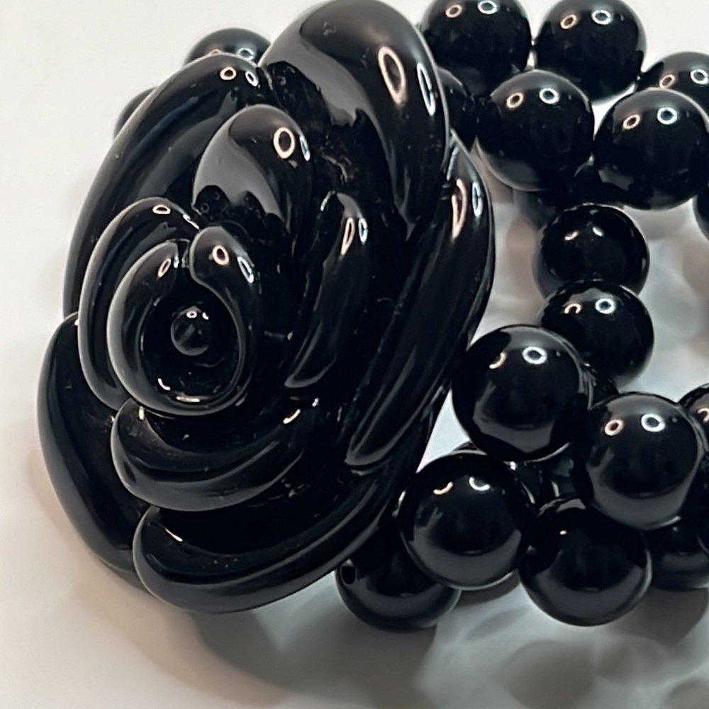 Black Rose Beaded Stretch Statement Bracelet - Picture 8 of 10